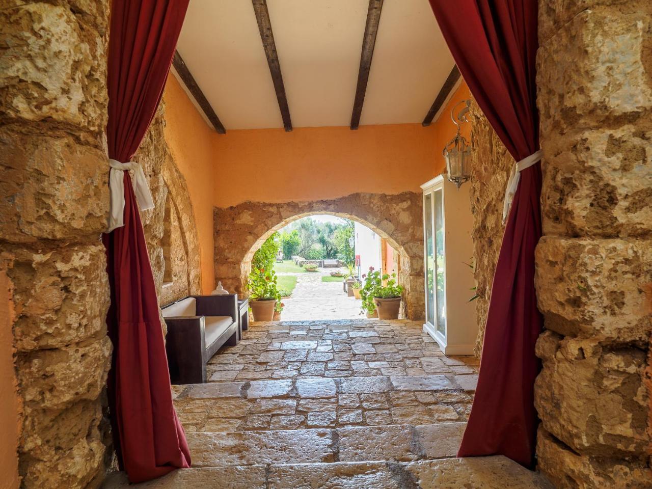 Antica Masseria Rottacapozza Торре-Сан-Джованни-Удженто Экстерьер фото